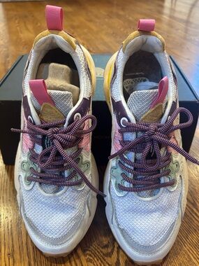 Flower Mountain Athletic Sneakers in White, Pink & Purple